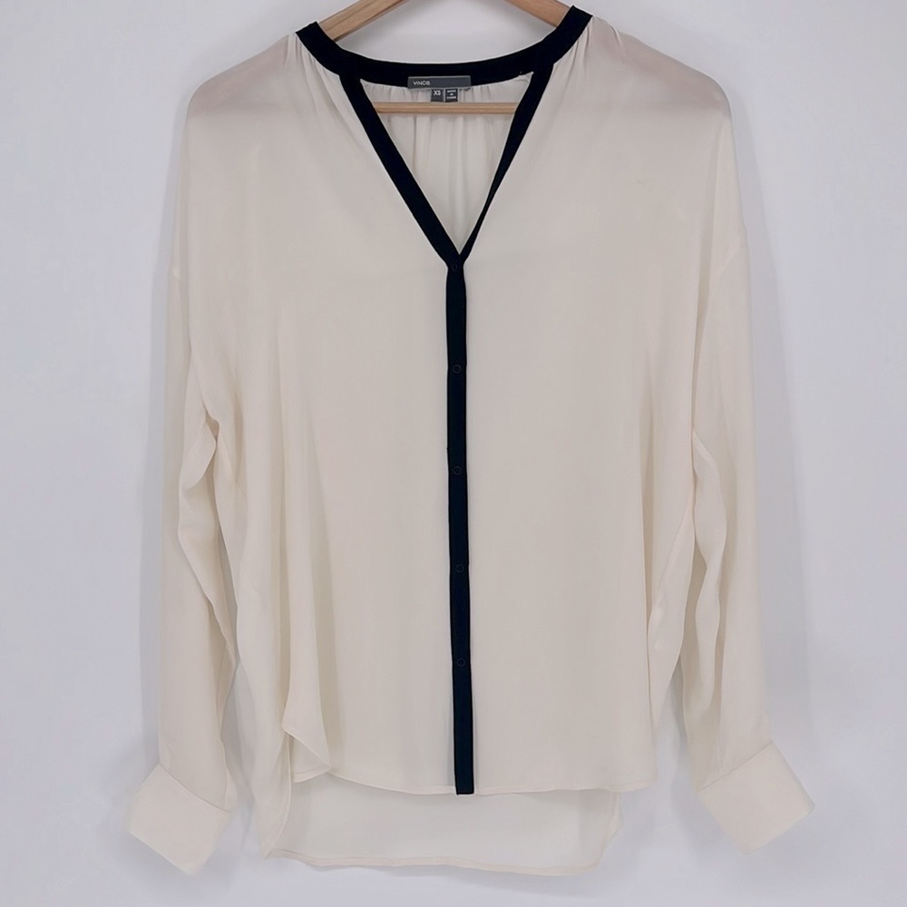 Vince Contrast Trim V-Neck Silk Blouse Off White Black Women’s Size XS